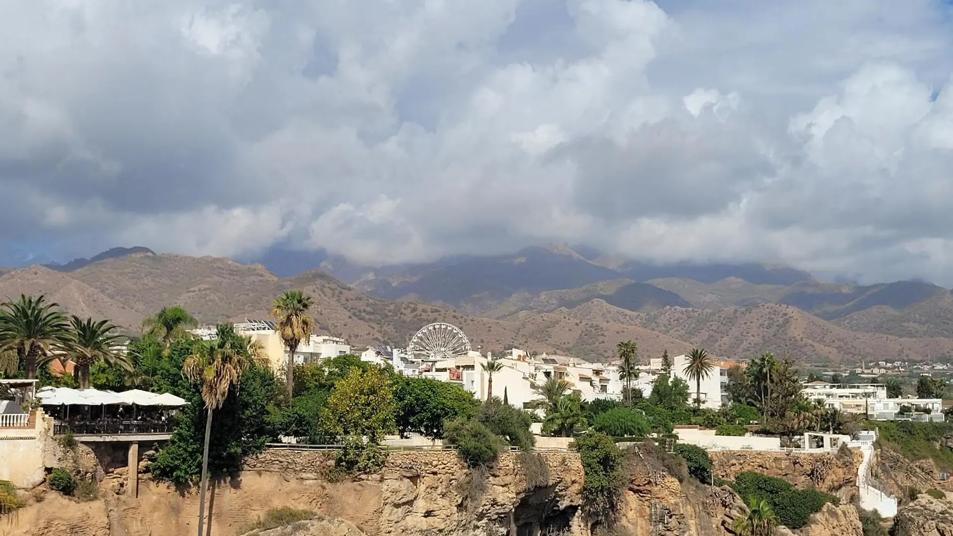 Apartamentos Nerja 2 0*,  España