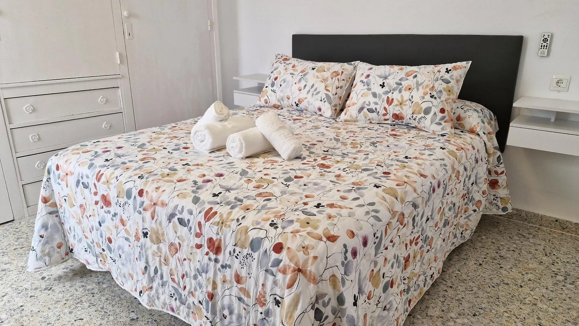 Apartamentos Nerja 2